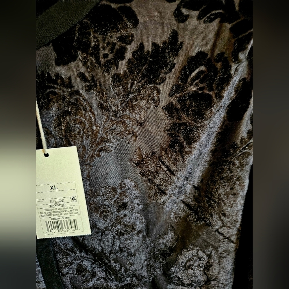 Lightweight Button Down Cardigan Women XL -- NWT - Picture 2 of 6